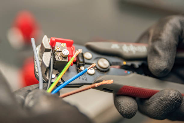 Best Electrician Near Me  in Beardstown, IL